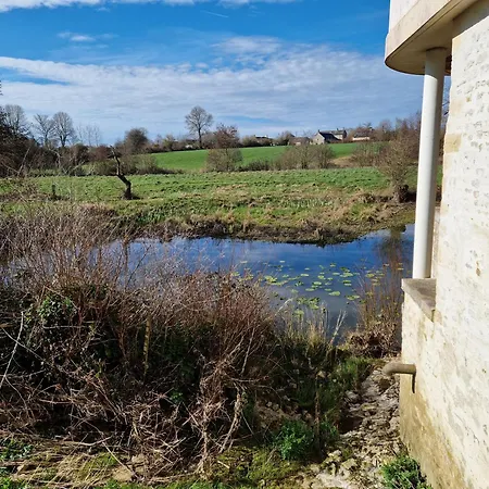 Du Moulin Σπίτι διακοπών Saint-Loup-Hors